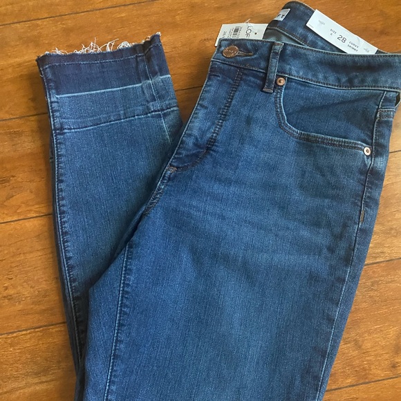 LOFT Denim - Loft Curvy Skinny Jeans NWT Size 6/28